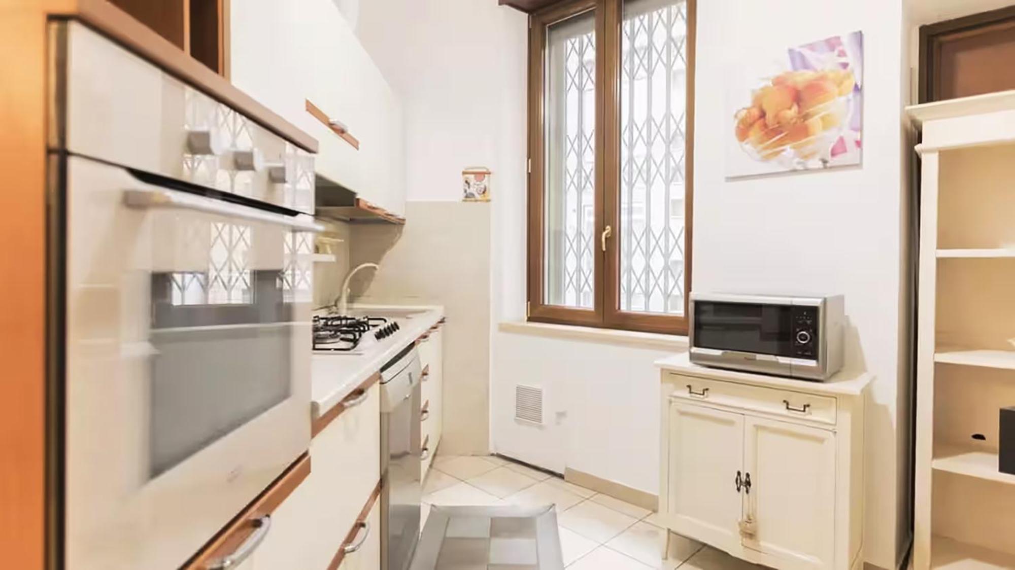 Classbnb - Two Apartments 400 Meters From The Duomo Milan Exterior photo